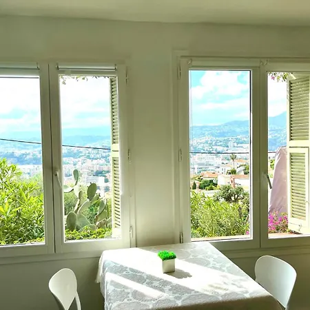 Terrasse, Vue & Montagne, Parking & Clim Apartment